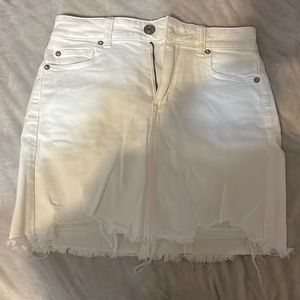 white jean american eagle skirt